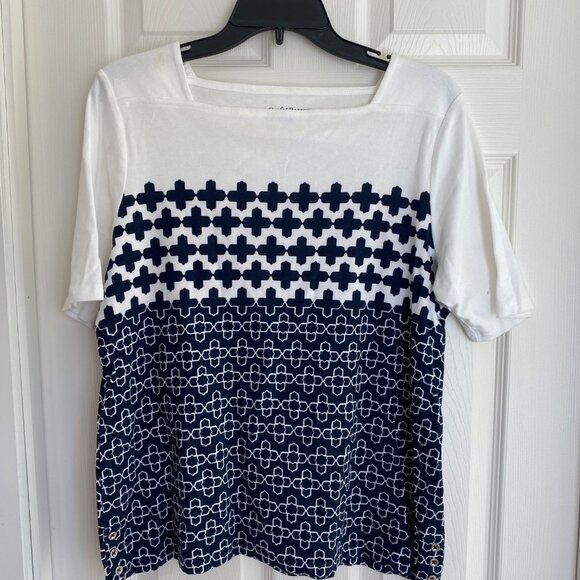 Croft & Barrow Womens XL White & Navy Geometric Print Short Sleeve Top - Picture 1 of 7
